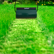 Valec na trávnik FARMER, 57cm, zelená